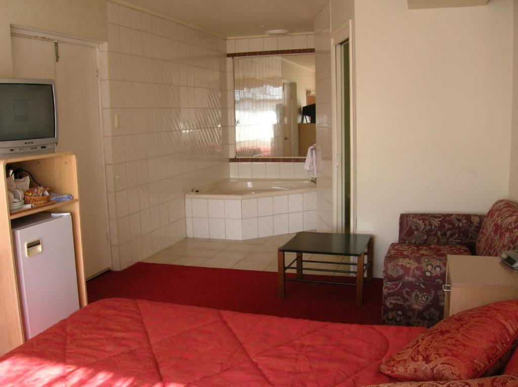 Peninsula Motor Inn Tyabb Room photo